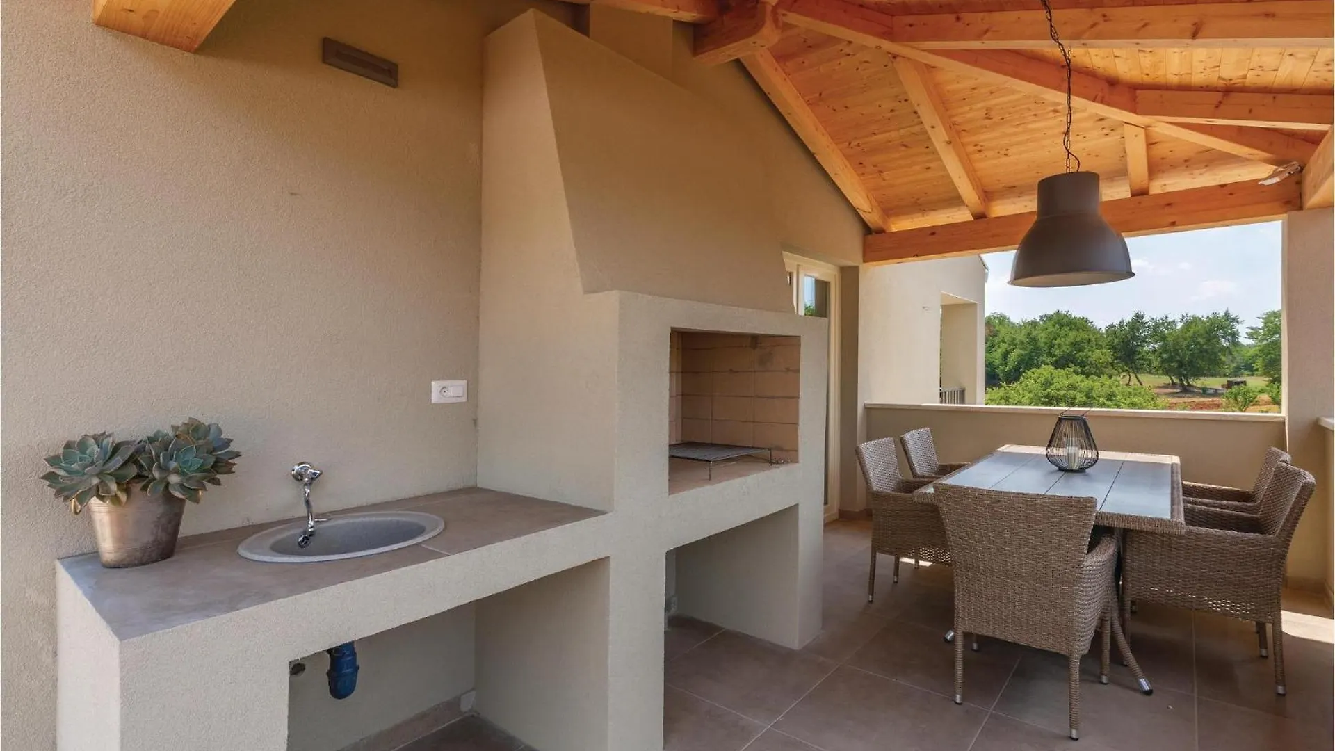 Beautiful Home In Visnjan With Sauna Prhati